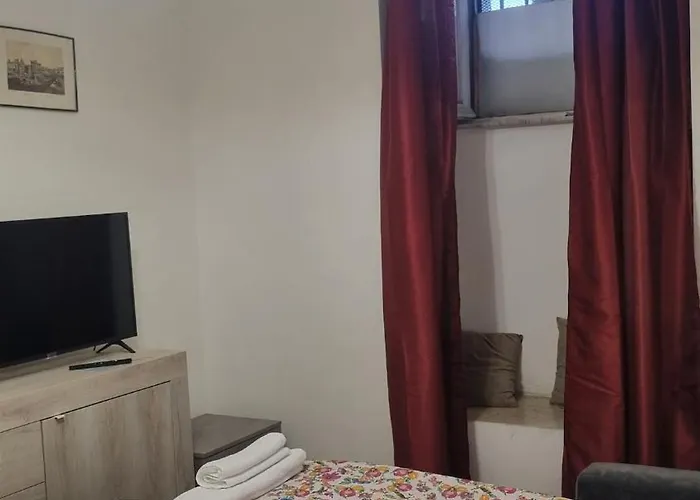 Ad Un Passo Dal Vaticano Rom